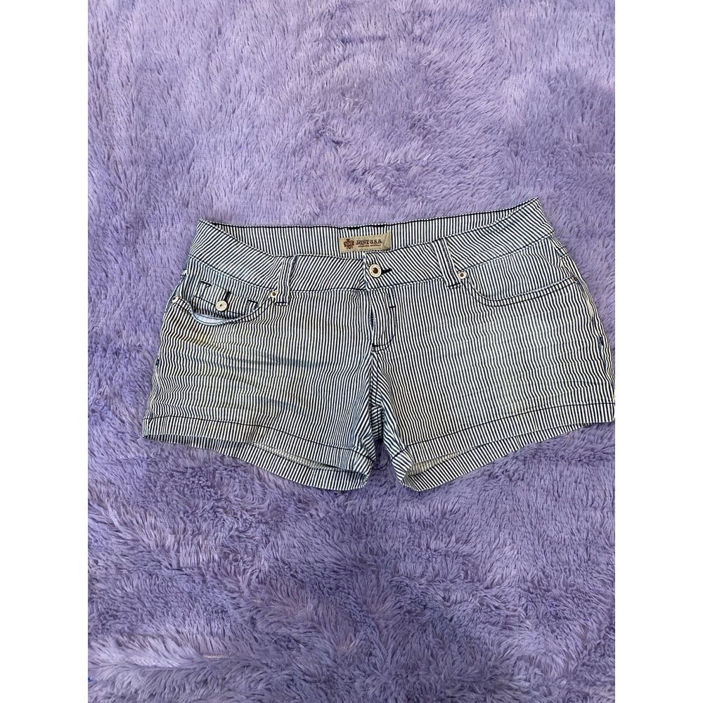 JUST U.S.A blue and White Stripped Shorts Size large